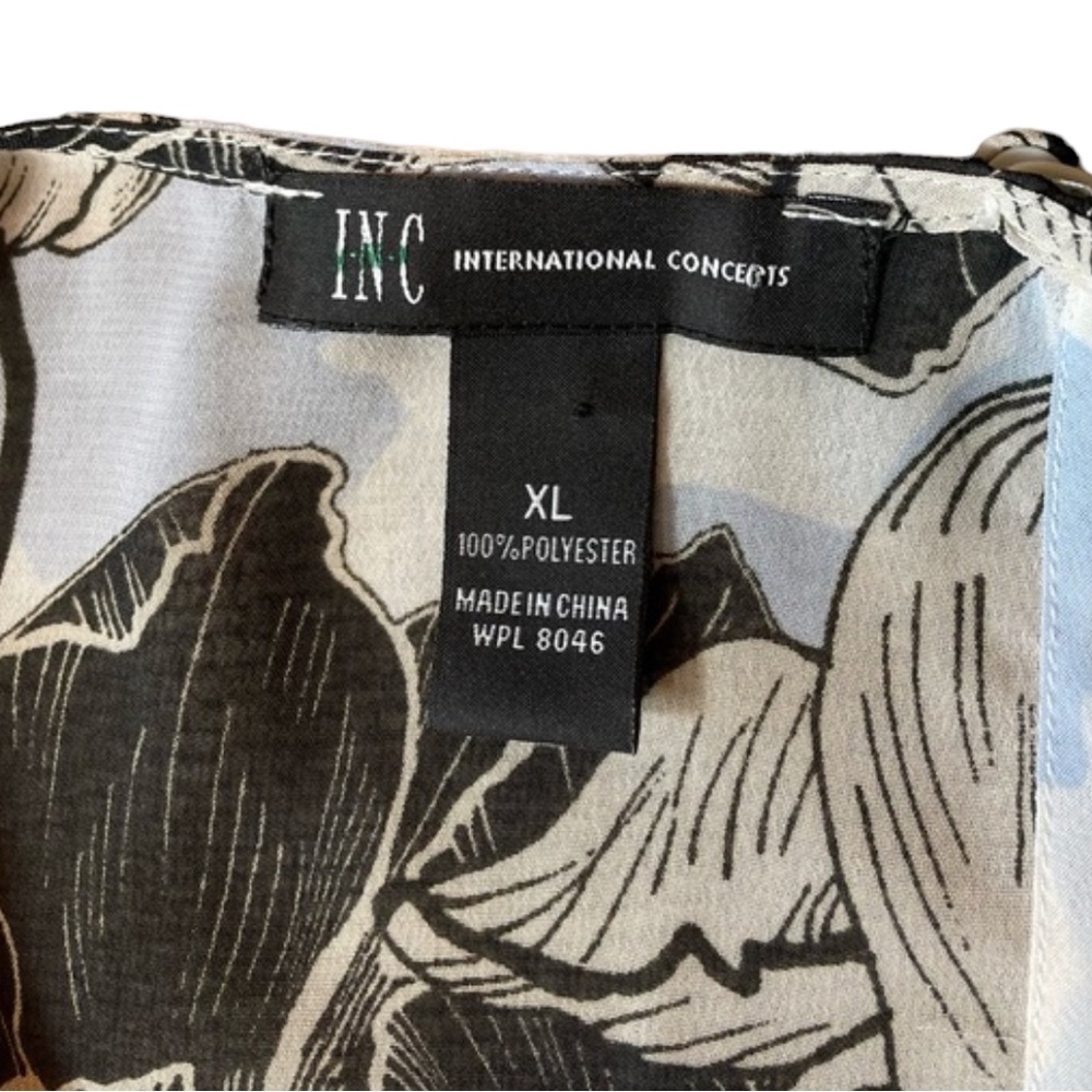 NWT INC International Concepts “Mod Shadows”Tunic (H) - Picture 10 of 13